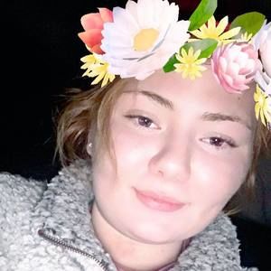 Meet your Posher, Kyla